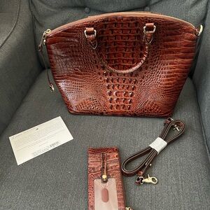 Large Duxury Brahmin brown Melbourne Satchel